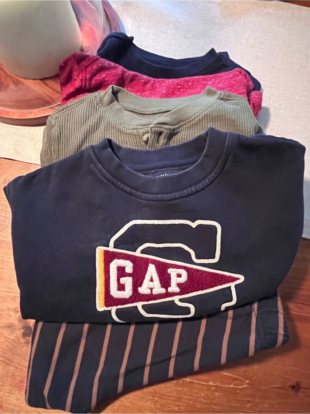 Kids lot of 3T tops and one pant